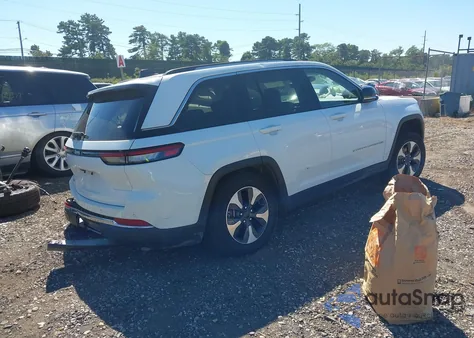 2022 Jeep Grand Cherokee 4Xe Limited 4X4 from USA, damaged, VIN 1C4RJYB69N8756200